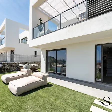 Holiday home Luxury 3-bed Villa, Sea View, Pool & Jacuzzi