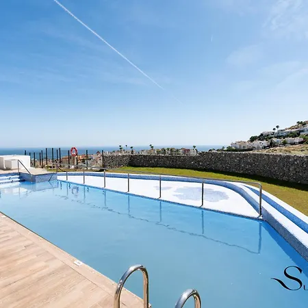 Luxury 3-bed Villa, Sea View, Pool & Jacuzzi Михас