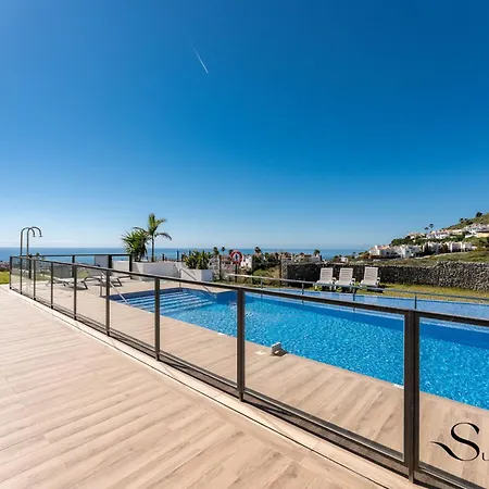 Luxury 3-bed Villa, Sea View, Pool & Jacuzzi Михас