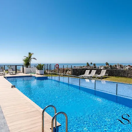 Luxury 3-bed Villa, Sea View, Pool & Jacuzzi Дом отдыха *